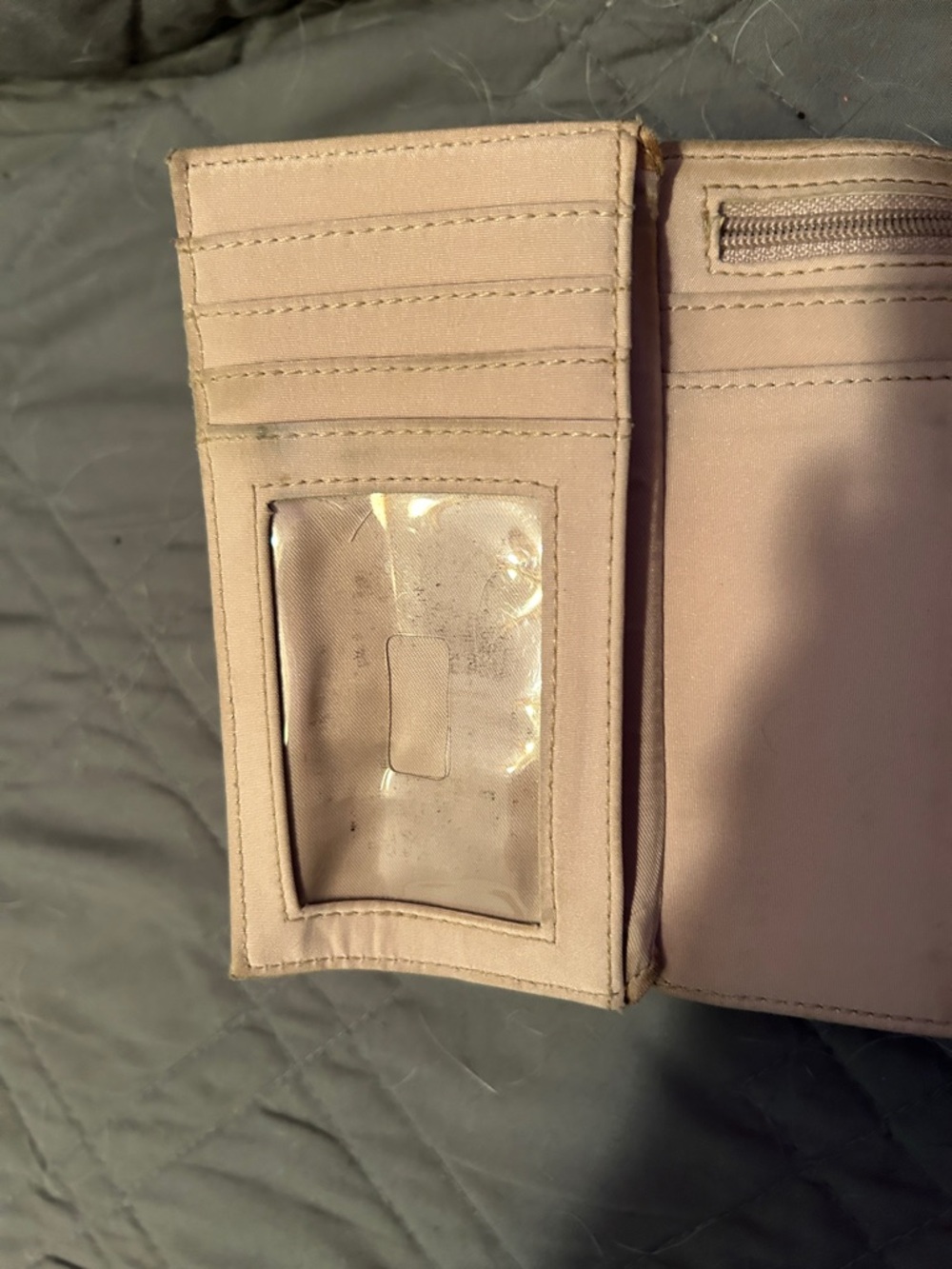 Tommy Hilfiger Red Trifold Wallet with Contrast Trim - Picture 7 of 11